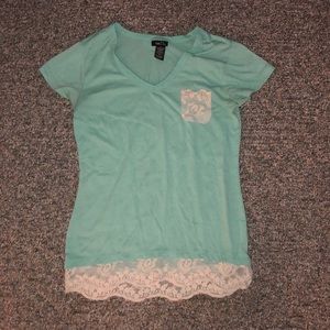 Lace detailed t-shirt